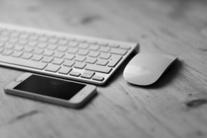 black-and-white-iphone-smartphone-desk